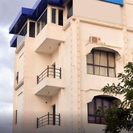 Genx Banjara Hill 1589 Hotell Hyderabad Eksteriør bilde