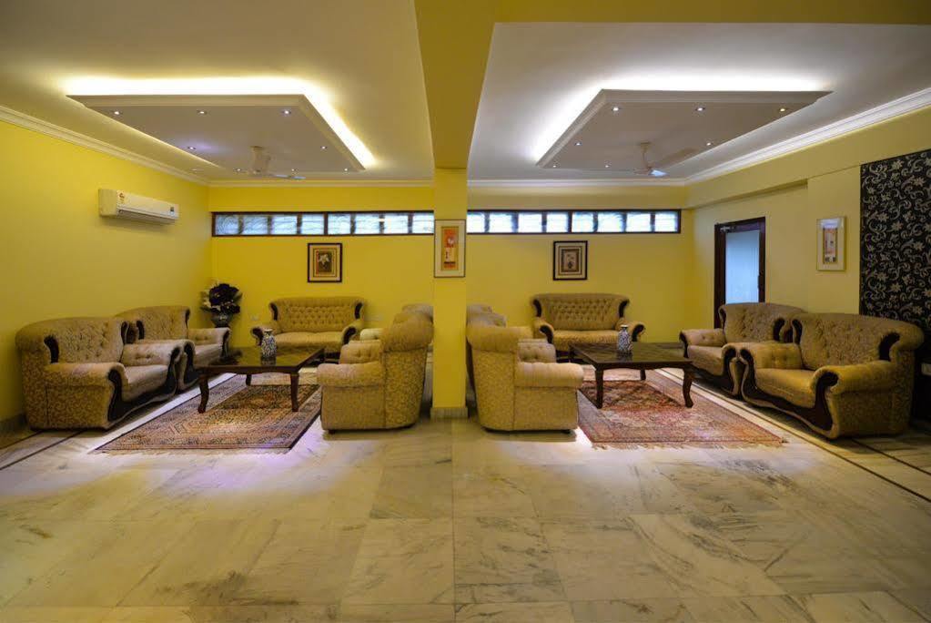 Genx Banjara Hill 1589 Hotell Hyderabad Eksteriør bilde