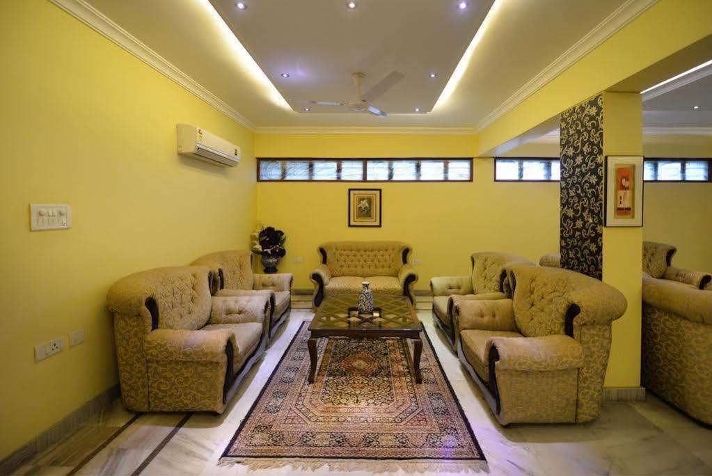 Genx Banjara Hill 1589 Hotell Hyderabad Eksteriør bilde