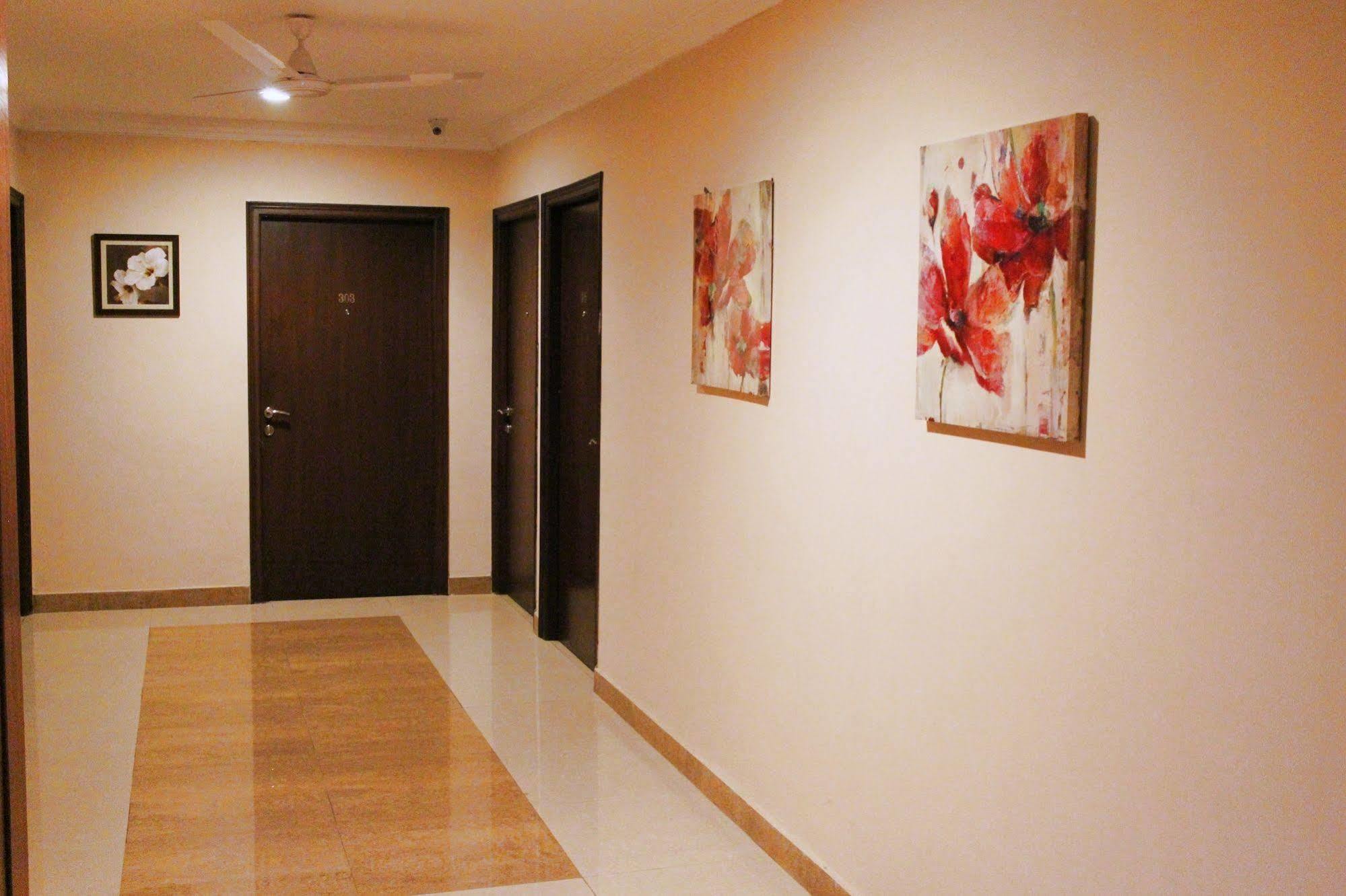 Genx Banjara Hill 1589 Hotell Hyderabad Eksteriør bilde